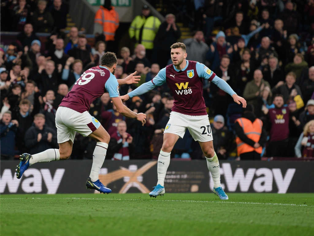 尤其是队中 尤其是队中